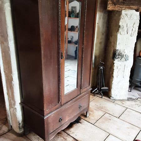 Hotel La Graule à Saint-Colomb-de-Lauzun Extérieur photo